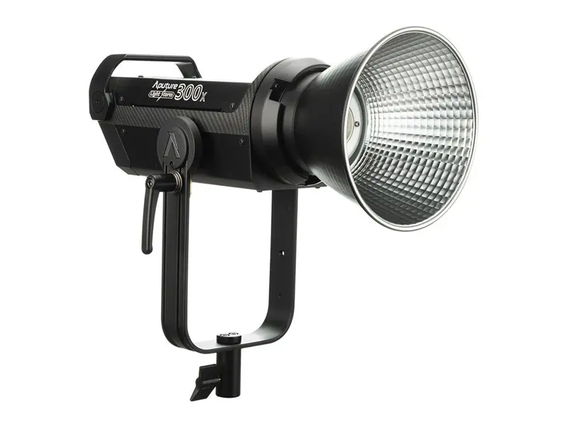 Aputure Licht mieten in München – LED-Filmleuchte LS 300X Aputure Licht mieten in München – LED-Filmleuchte LS 300X