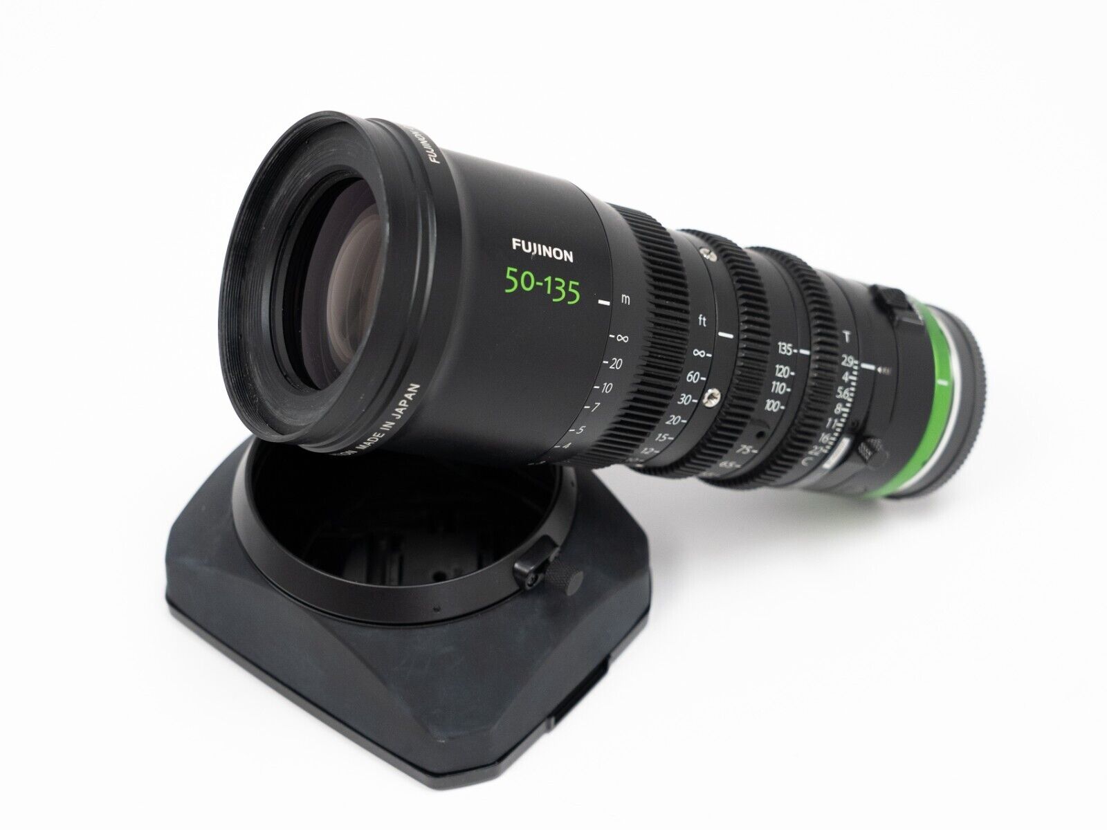 Cine lens on a LANIZMEDIA set – Detail 8