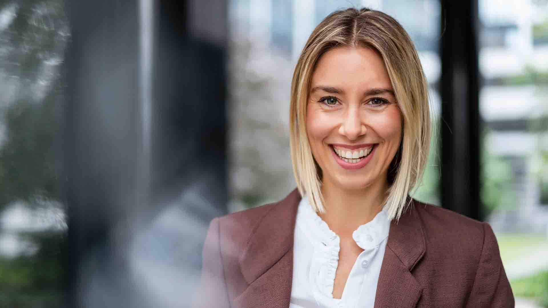 Professionelles Interview Video München Set-up von LANIZMEDIA GMBH