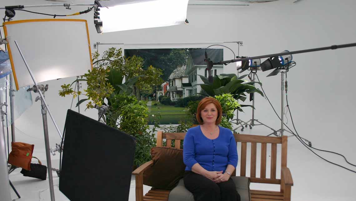Recruiting Video München – Mitarbeiter-Interview im Studio Recruiting Video München Ablauf: Interview-Dreh mit Kamera und Licht im TV-Studio von LANIZMEDIA