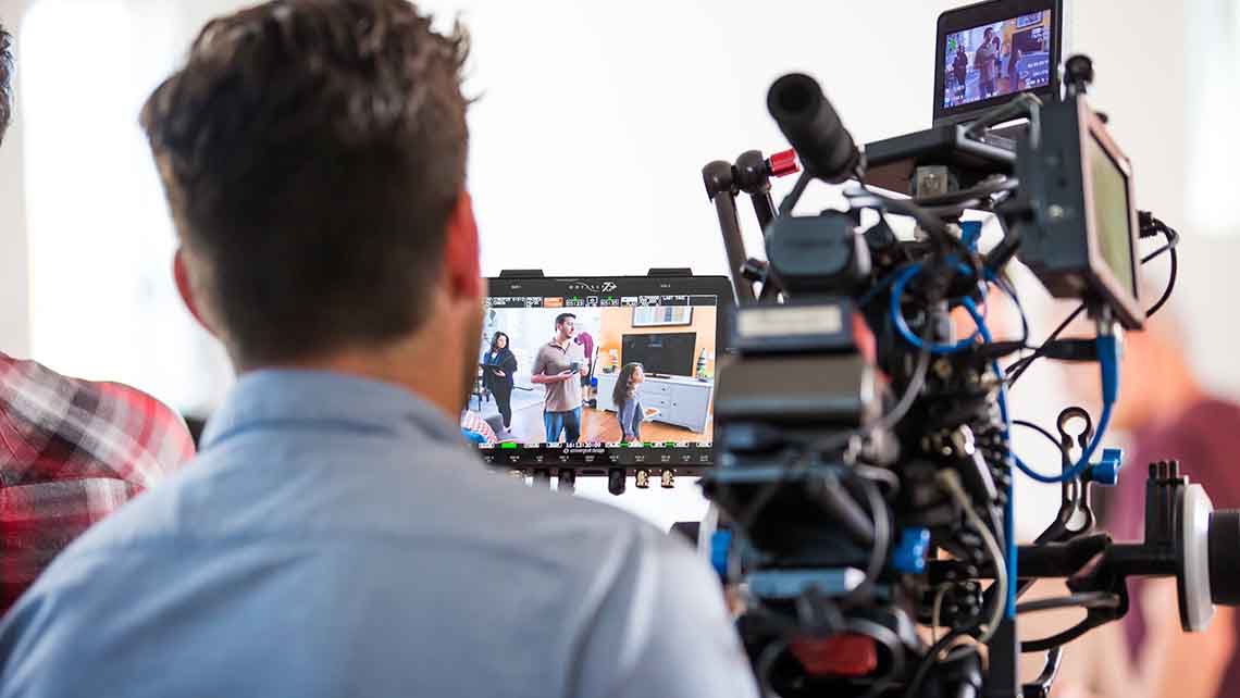 Kompaktkamera mieten – LANIZMEDIA am Set 1