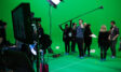 Ausgeleuchtetes Greenscreen-Set im LANIZMEDIA Studio München